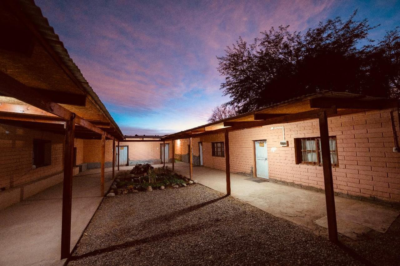 Suri Atacama - Eco H&T Pensionat San Pedro de Atacama Exteriör bild